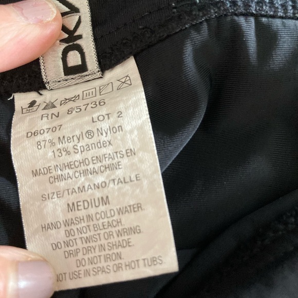 DKNY SARONG TIE ON SIDE BIKINI BOTTOM - Picture 6 of 10